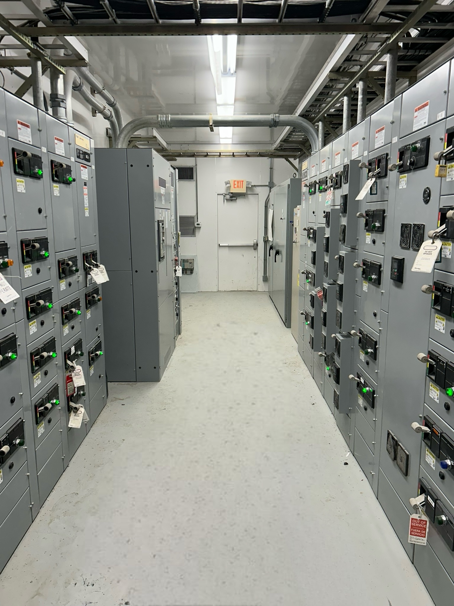 photos displaying air compressor services